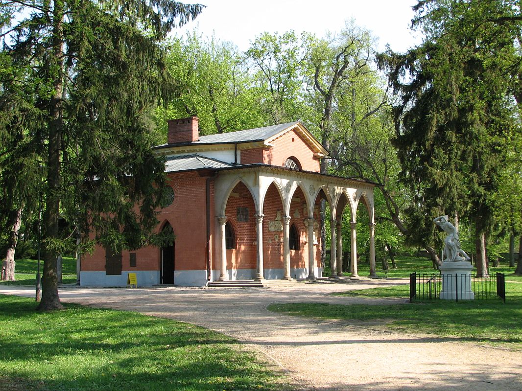 Puławy – Domek Gotycki