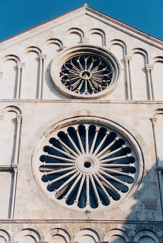 Rozeta kościoła w Zadarze
