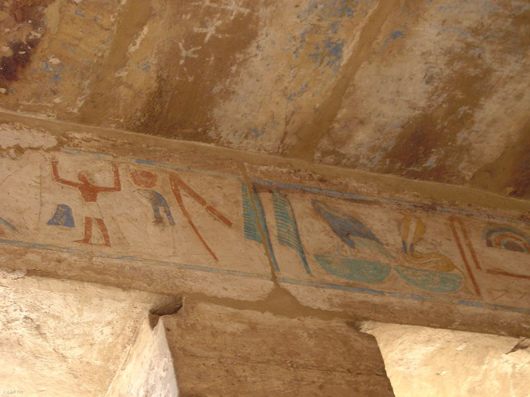 Co roku z okazji wylewu Nilu podczas święta Opet kapłani przenośili posągi bogów z Karnaku do Luksoru