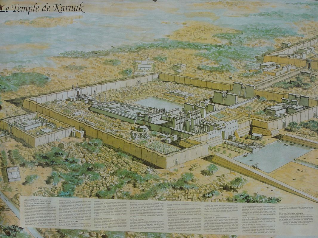 Kompleks świątyń w Karanaku zajmuje blisko 100 ha. Rozrastał się przez ponad 1500 lat i jest jedną z nawiększych światyń na świecie
