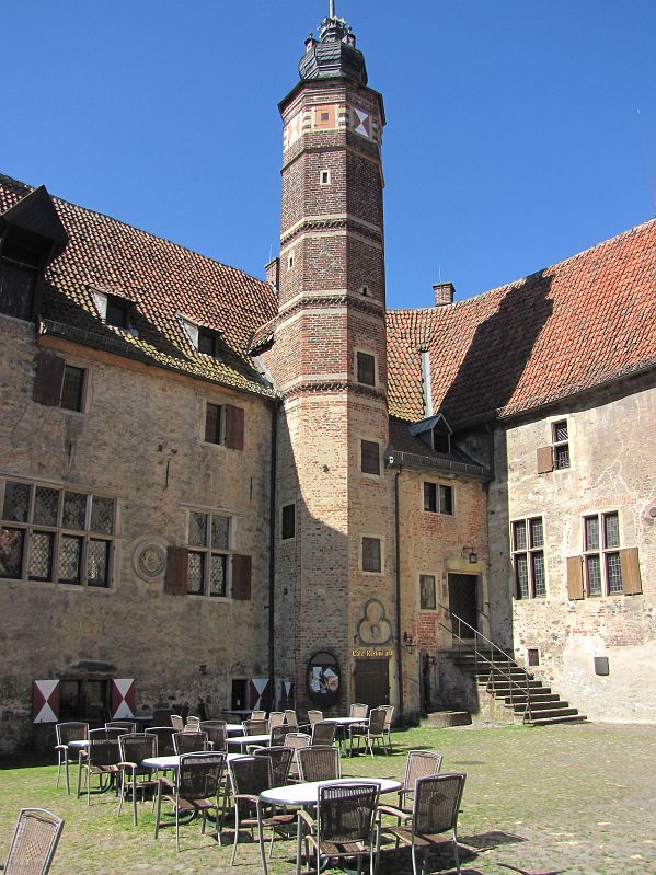 Dziedziniec zamku Vischering