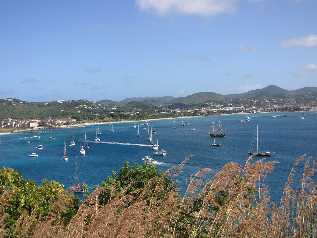 Widok z Fortu Rodney na Rodney Bay, St. Lucia