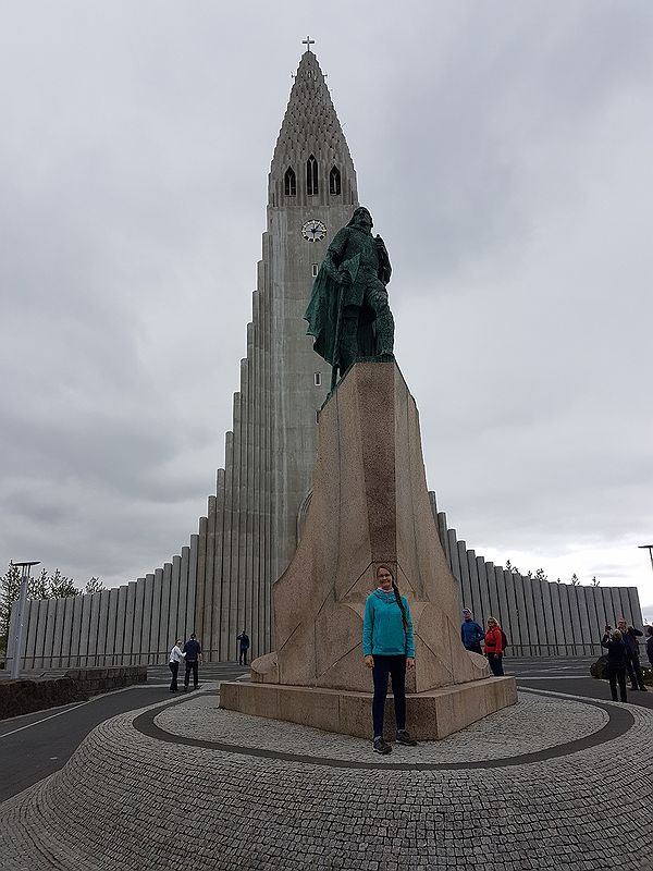 Hallgrímskirkja i pomnik Leifura Eiríkssona, Skólavörðuholt