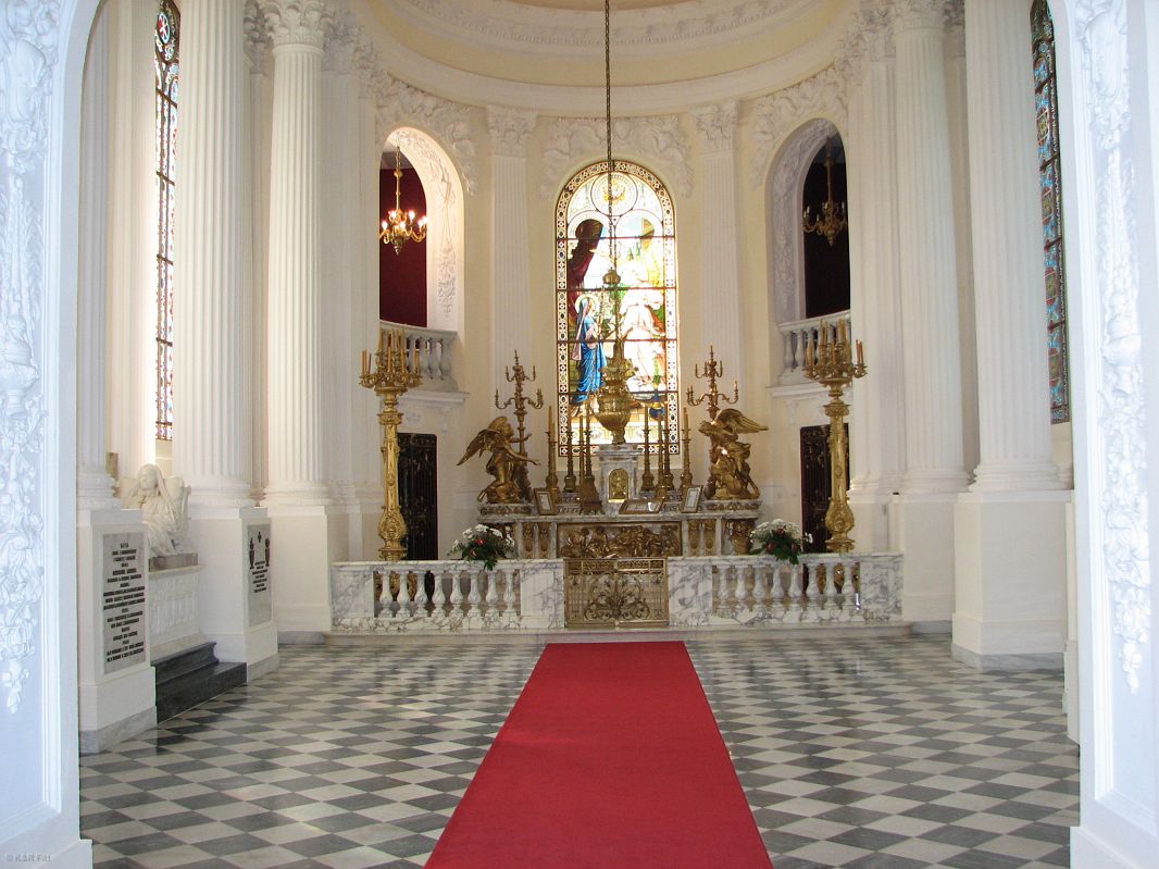 Kaplica w Kozłówce